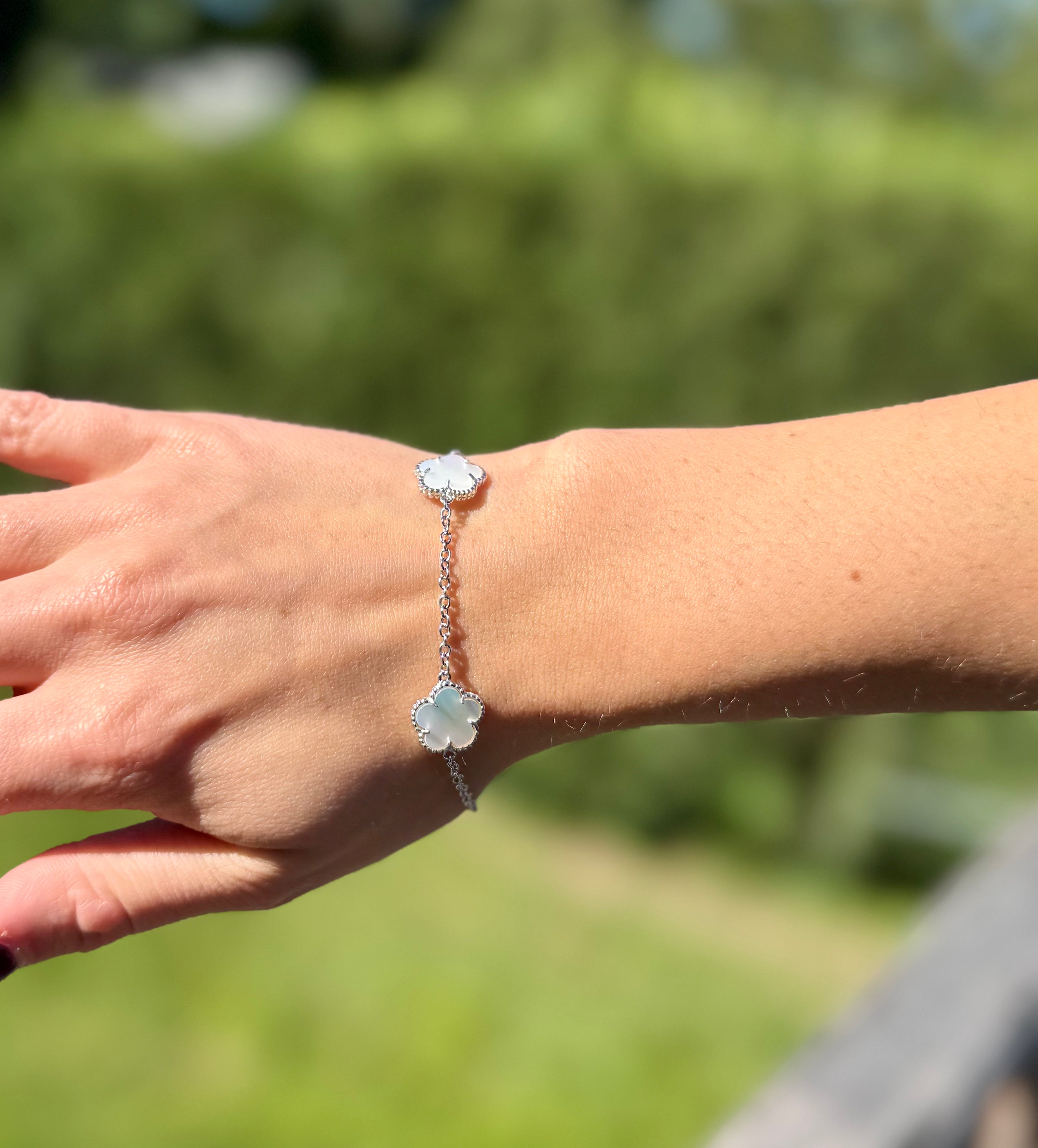 Sterling Silver Clover Bracelet with Mother of Pearl