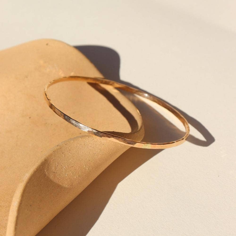 Hammered Bangle in 14k Gold Fill