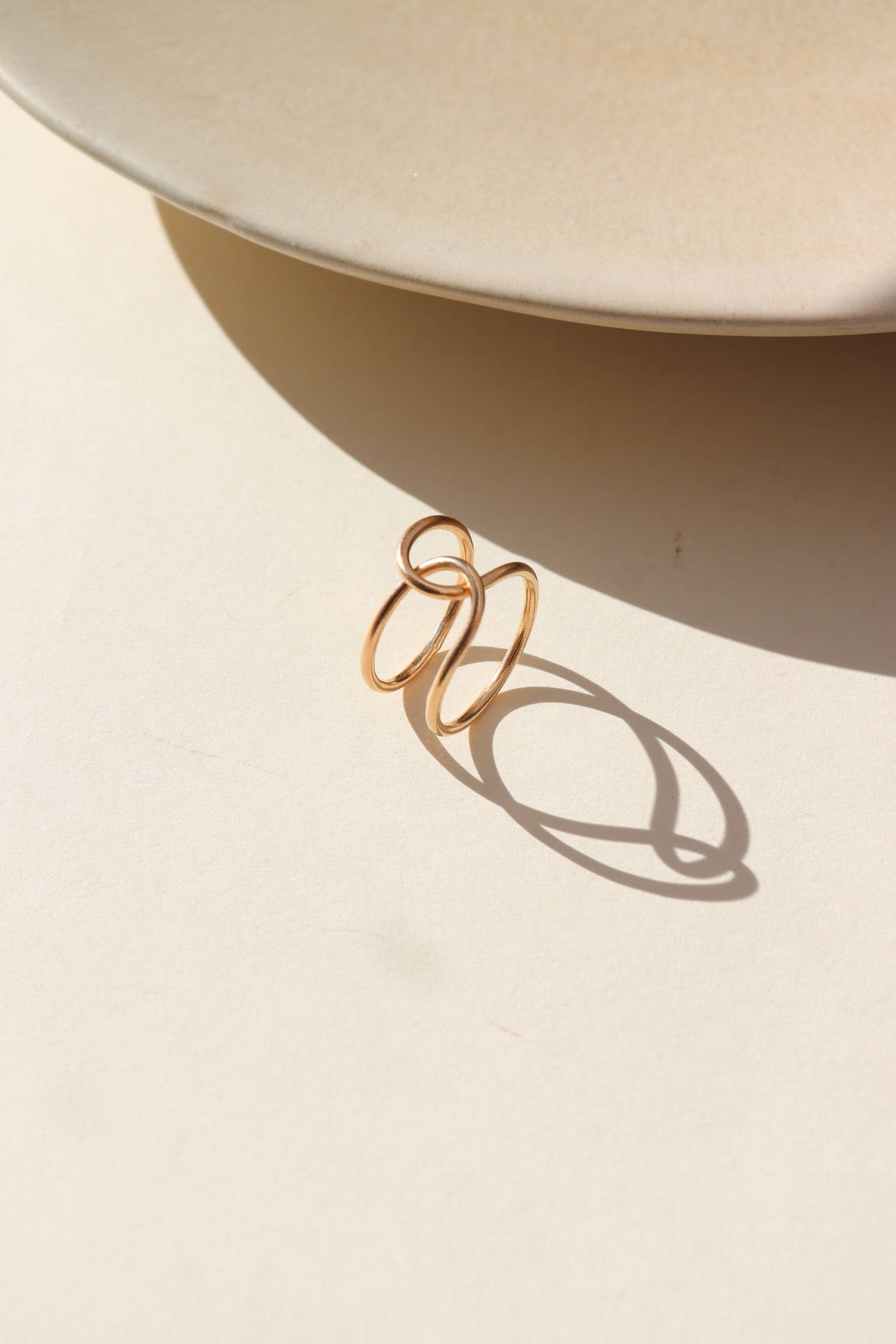 Buckle Ring in 14k Gold Fill