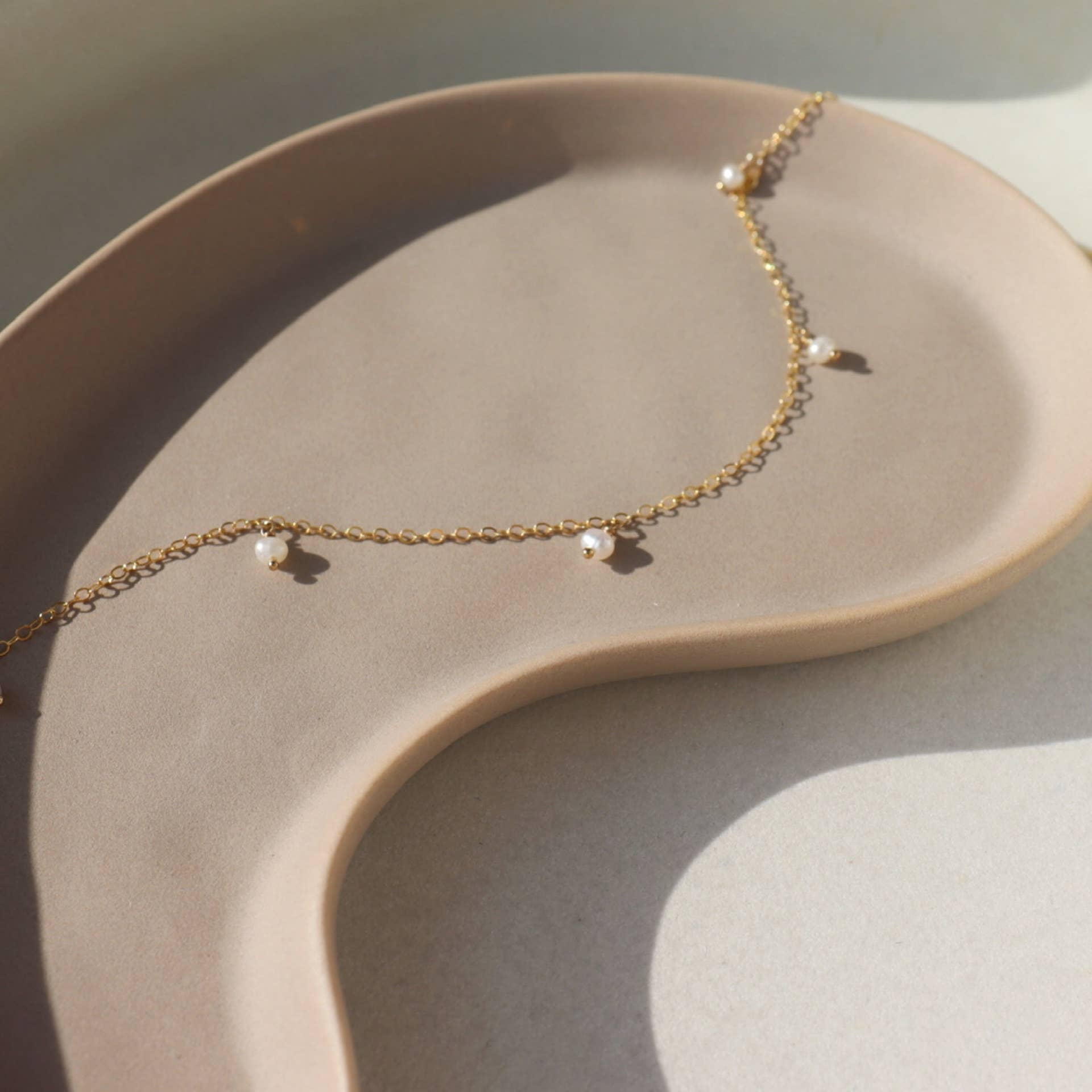 Delicate Pearl Necklace in 14k Gold Fill